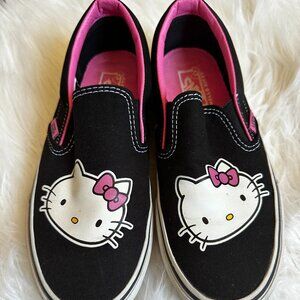 Hello Kitty x Vans Women's Classic Slip Ons Size 7